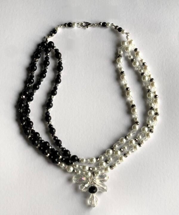 Black n White Layered